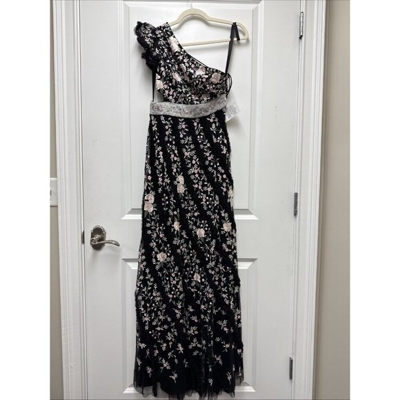 New Mac Duggal Size 4 Black Floral Embroidered Ruffle One Shoulder Lace Up Gown - Picture 5 of 11